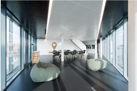  �ό��k�����b���OӋ