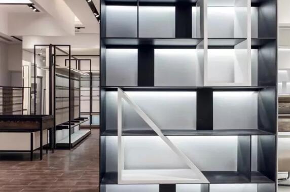 �ό������OӋ