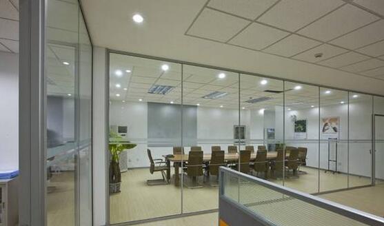 �ό��S���b���OӋ