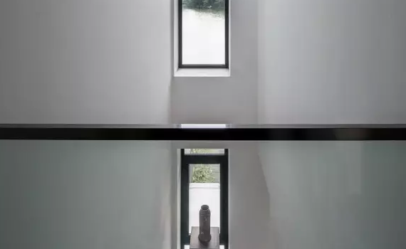 �ό������OӋ