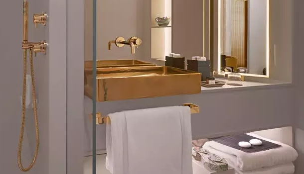 �ό��Ƶ��OӋ