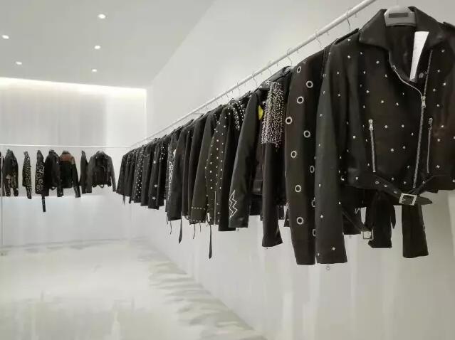 �ό�չ�d�O(sh��)Ӌ(j��)�b��