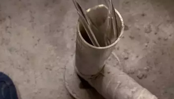 �ό��b�˾֮�ܵ����