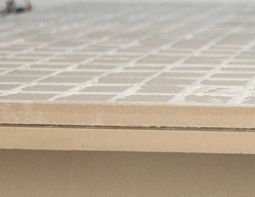 �ό��b�޹�˾