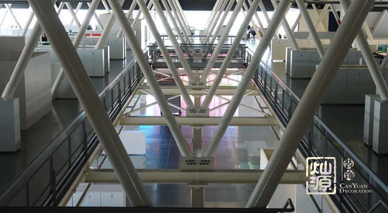 �ό��S���b���OӋ