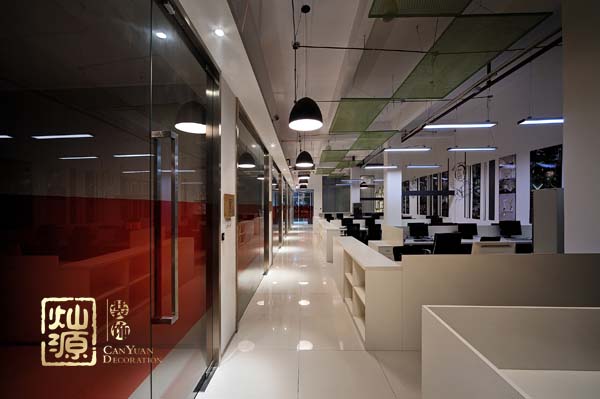 �ό����֘��b��