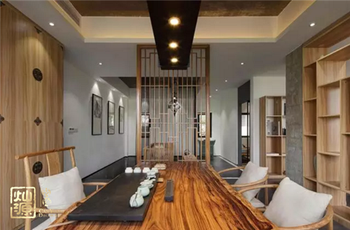 �ό����֘��b�޹�˾