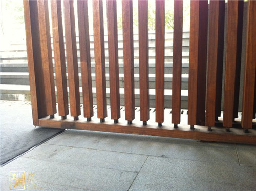 �ό��Ƶ��b��-��(sh��)ľ����