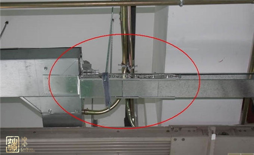 �ό��k�����b���OӋ-�Ӿ�·