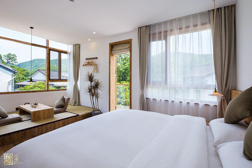  �ό������OӋЧ���D