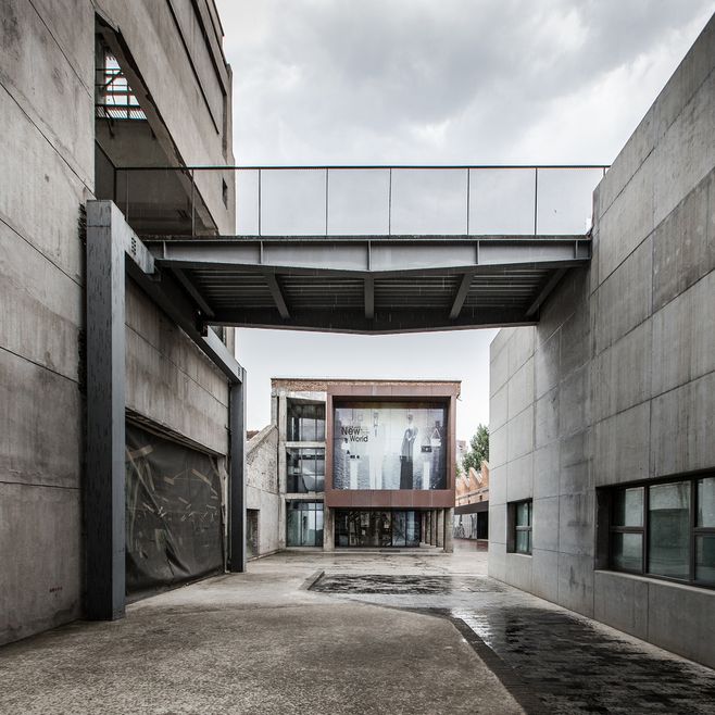 ���I�S���b�ވDƬ