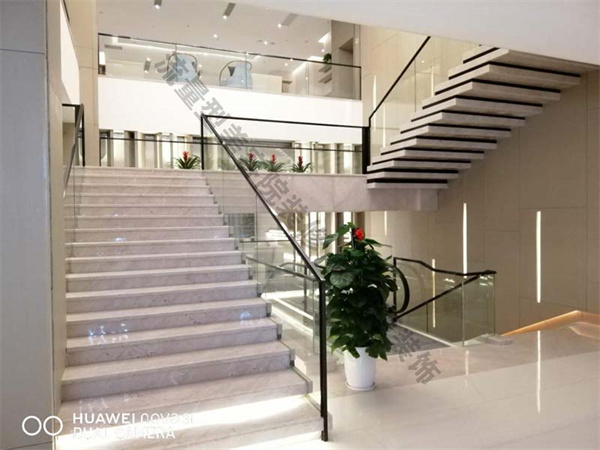 �ό�����Ժ�b�ތ�(sh��)���D���NԴ�b�